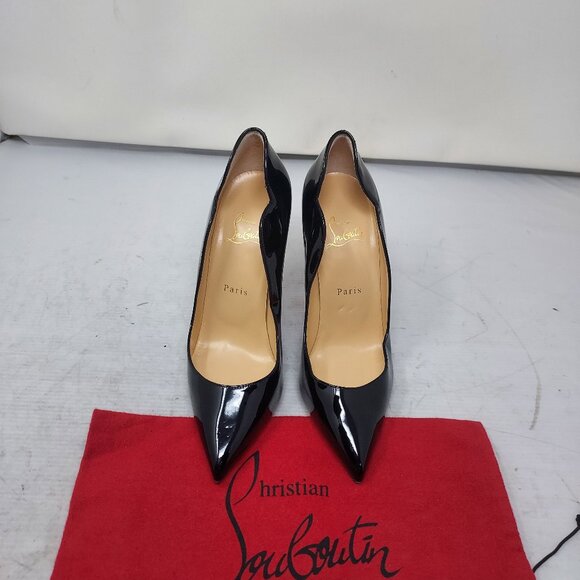 Christian Louboutin Black Hot Chick Scallop Patent Leather Pump Shoe - Picture 6 of 11